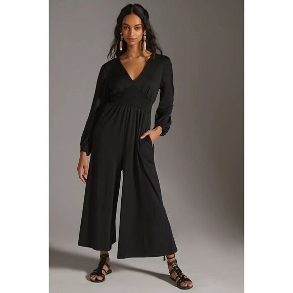 Anthropologie - Hutch Wide-Leg V-Neck Jumpsuit - Picture 4 of 9